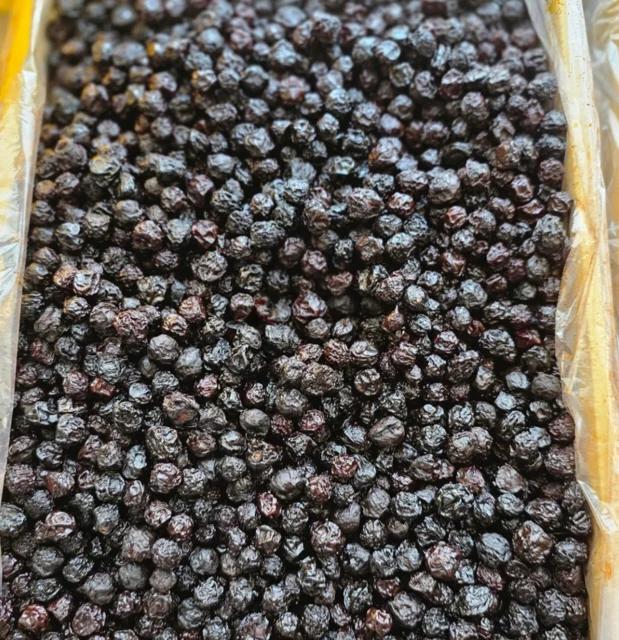 آلبالو سیاه خشک ممتاز